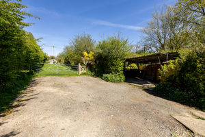 Photo 16- click for photo gallery